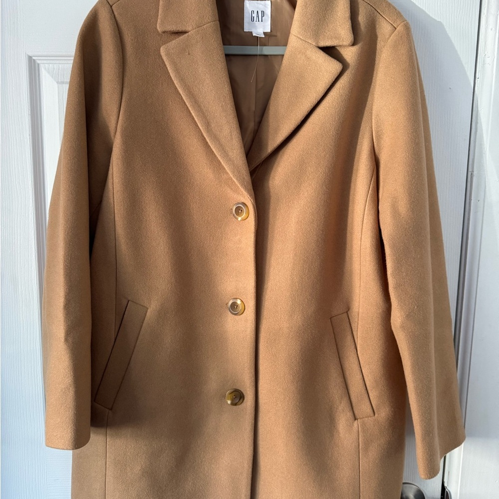 GAP Women's Classic Camel Trench Coat